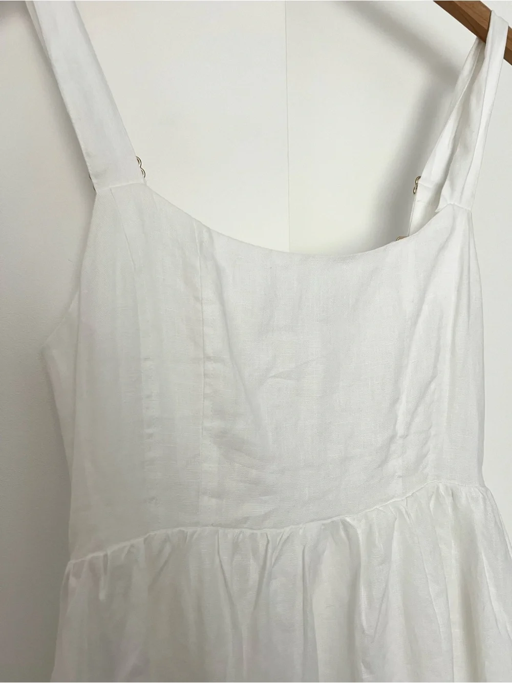 DISSH White Maxi Dress 100% Linen Empire Waist Babydoll Sundress US 6 - Picture 4 of 9